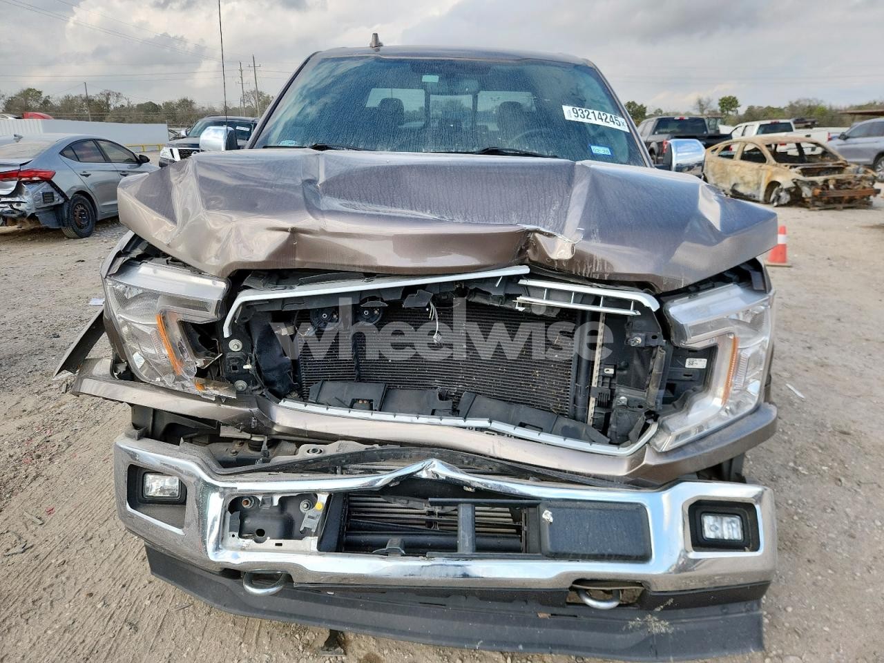 Photo 5 of 2018 FORD F150 SUPERCREW (VIN 1FTEW1EG5JKD32005)