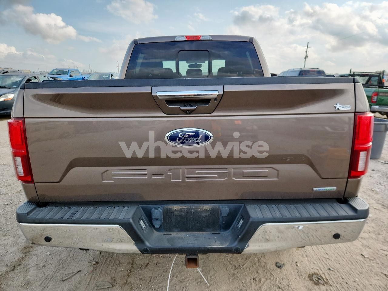 Photo 6 of 2018 FORD F150 SUPERCREW (VIN 1FTEW1EG5JKD32005)