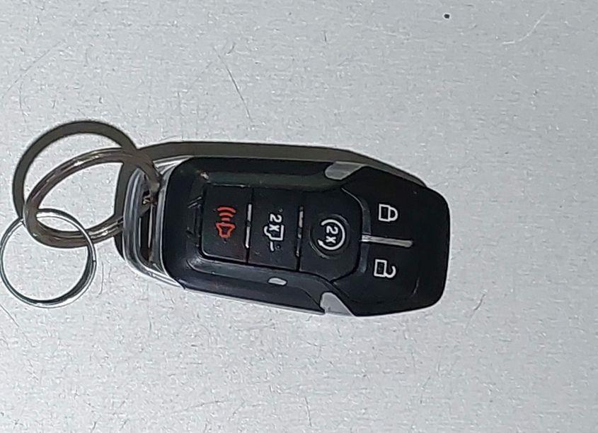 Photo 11 of 2015 Ford F-150 PLATINUM (VIN 1FTEW1EG6FFC04825)