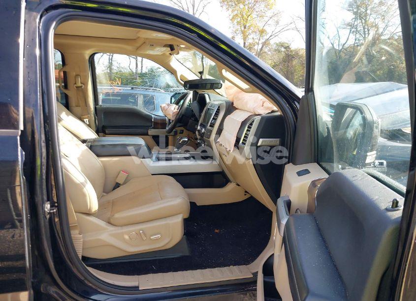 Photo 5 of 2016 Ford F-150 LARIAT (VIN 1FTEW1EG6GKD12919)