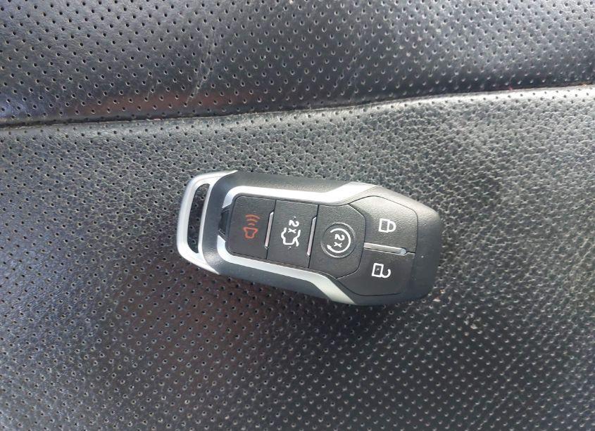 Photo 11 of 2016 Ford F-150 LARIAT (VIN 1FTEW1EG6GKD63367)