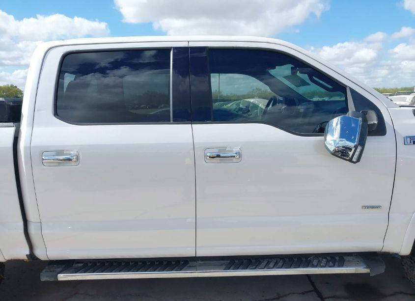 Photo 13 of 2016 Ford F-150 LARIAT (VIN 1FTEW1EG6GKD63367)