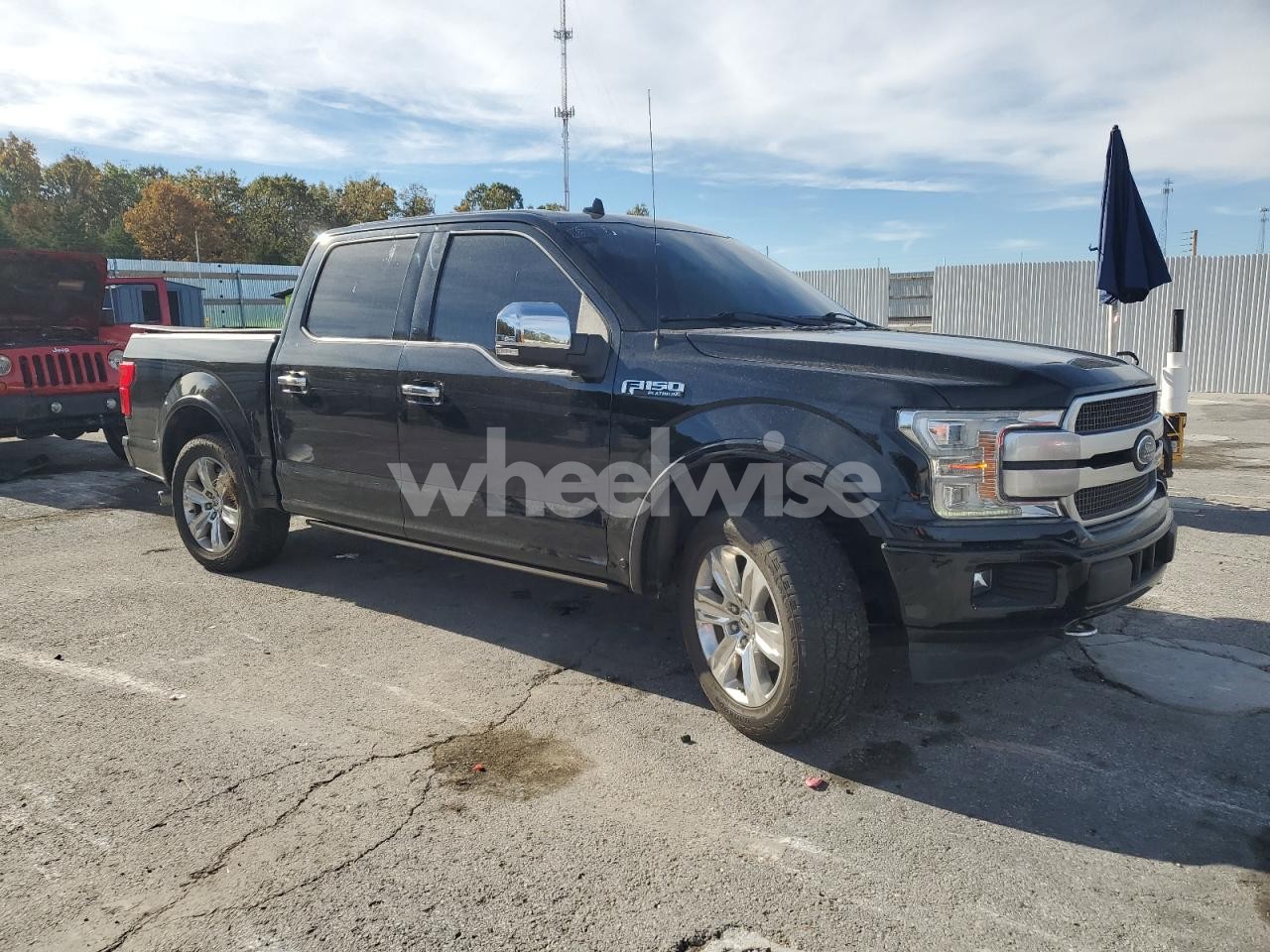 Photo 4 of 2018 FORD F150 SUPERCREW (VIN 1FTEW1EG6JFA90155)