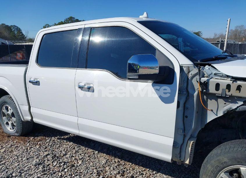 Photo 14 of 2018 Ford F-150 LARIAT (VIN 1FTEW1EG6JFC09502)