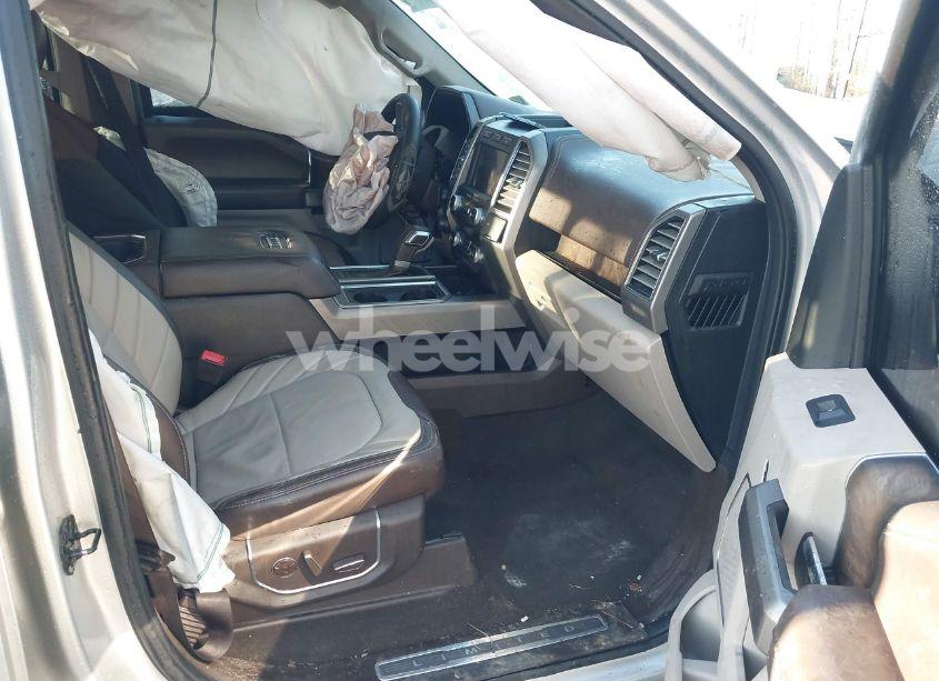 Photo 5 of 2019 Ford F-150 LIMITED (VIN 1FTEW1EG6KFB33880)