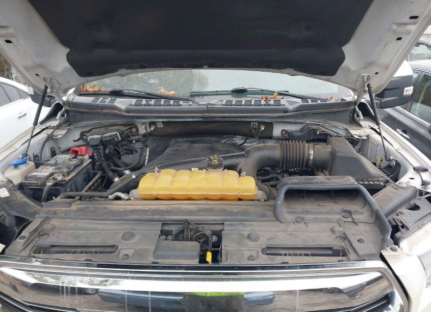 Photo 10 of 2015 Ford F-150 LARIAT (VIN 1FTEW1EG7FFA32451)