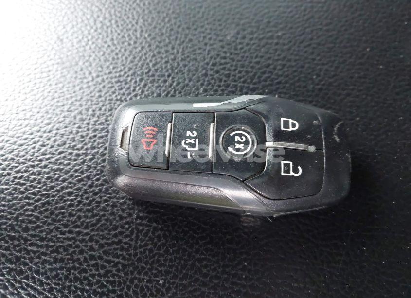 Photo 11 of 2015 Ford F-150 LARIAT (VIN 1FTEW1EG7FKD56152)