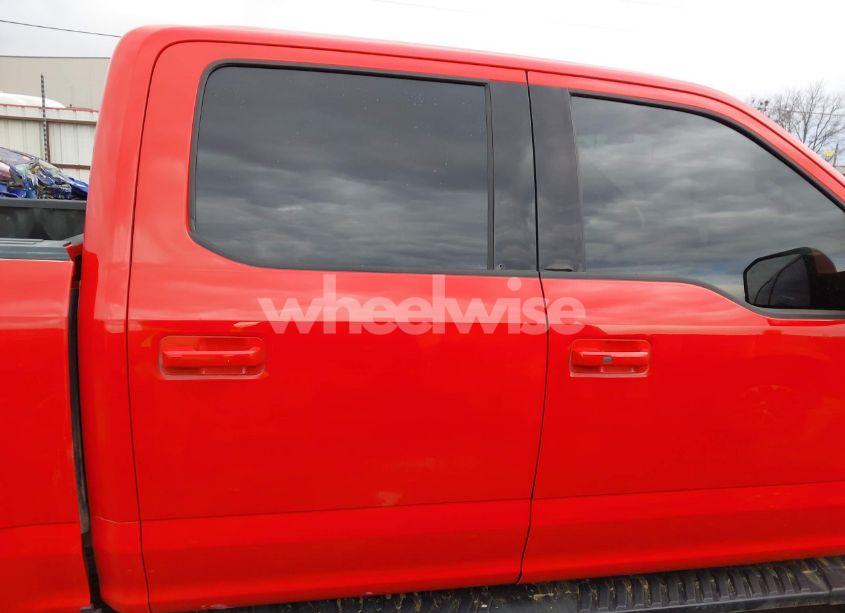 Photo 13 of 2015 Ford F-150 LARIAT (VIN 1FTEW1EG7FKD56152)