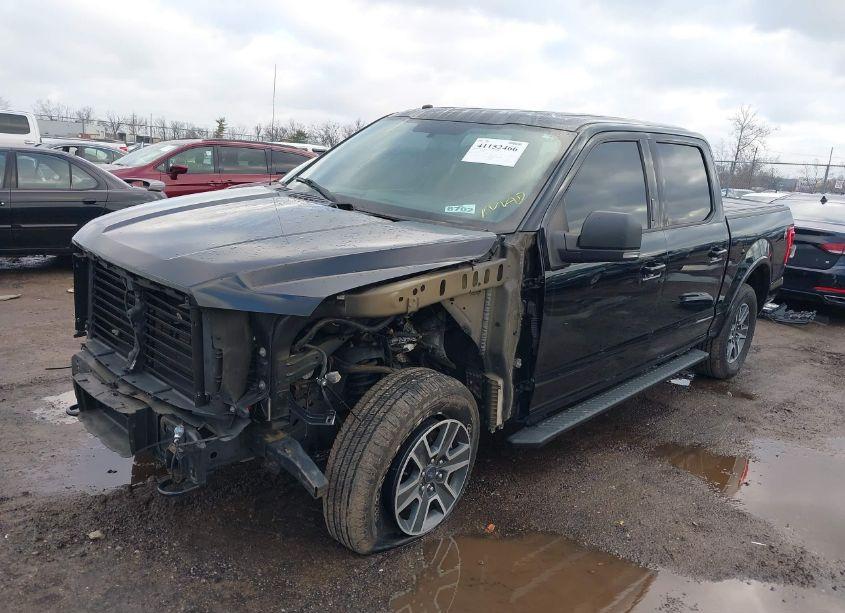 Photo 2 of 2016 Ford F-150 XLT (VIN 1FTEW1EG7GFD39023)