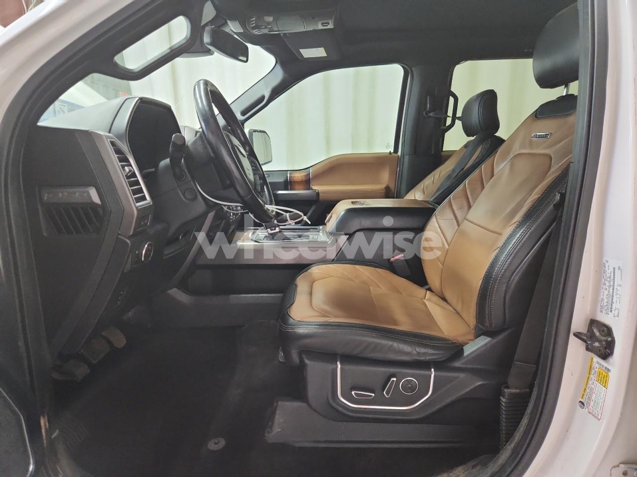 Photo 7 of 2017 FORD F150 SUPERCREW (VIN 1FTEW1EG7HFA20402)