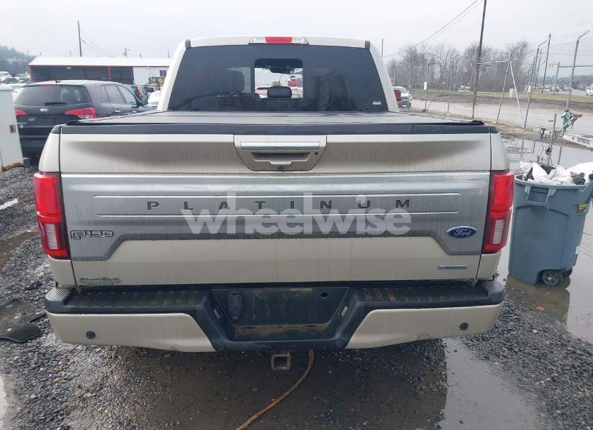 Photo 15 of 2018 Ford F-150 PLATINUM (VIN 1FTEW1EG7JFB28685)