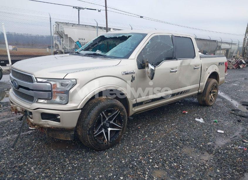 Photo 2 of 2018 Ford F-150 PLATINUM (VIN 1FTEW1EG7JFB28685)