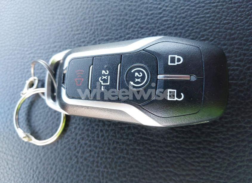 Photo 11 of 2015 Ford F-150 LARIAT (VIN 1FTEW1EG8FKE61864)