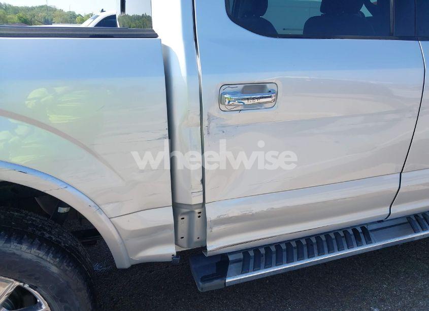 Photo 6 of 2015 Ford F-150 LARIAT (VIN 1FTEW1EG8FKE61864)