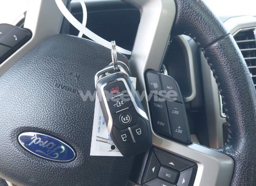 Photo 11 of 2016 Ford F-150 LARIAT (VIN 1FTEW1EG8GFA80882)