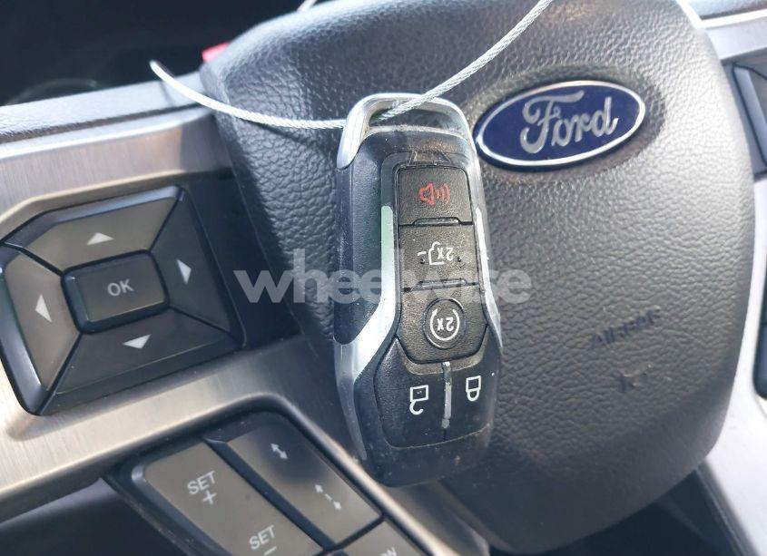 Photo 11 of 2016 Ford F-150 PLATINUM (VIN 1FTEW1EG8GFD56218)