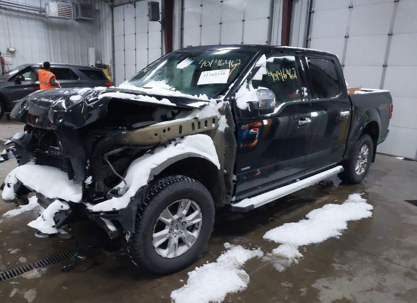 Photo 2 of 2016 Ford F-150 LARIAT (VIN 1FTEW1EG8GKF51825)