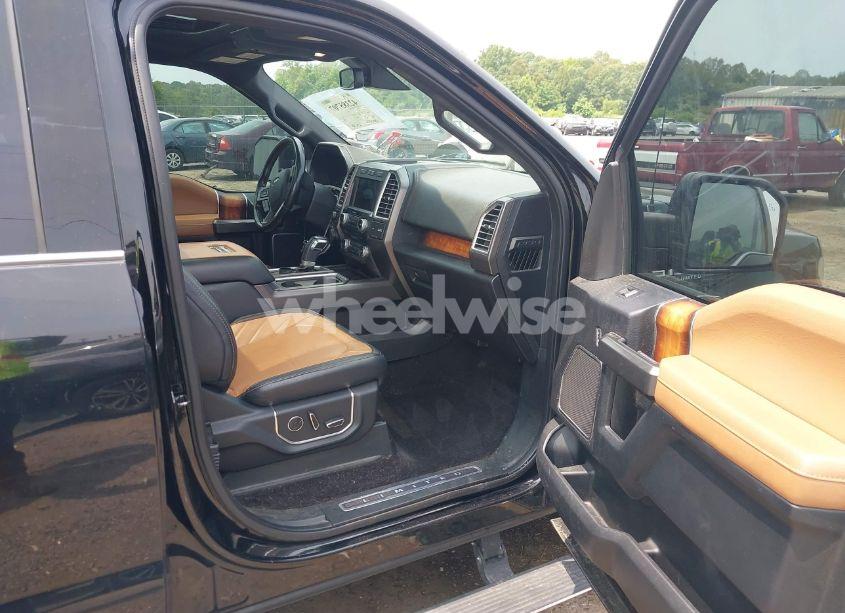 Photo 5 of 2017 Ford F-150 LIMITED (VIN 1FTEW1EG8HFA18688)