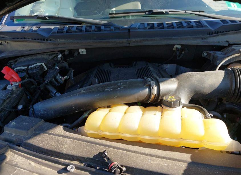 Photo 10 of 2018 Ford F-150 XLT (VIN 1FTEW1EG8JFD53326)