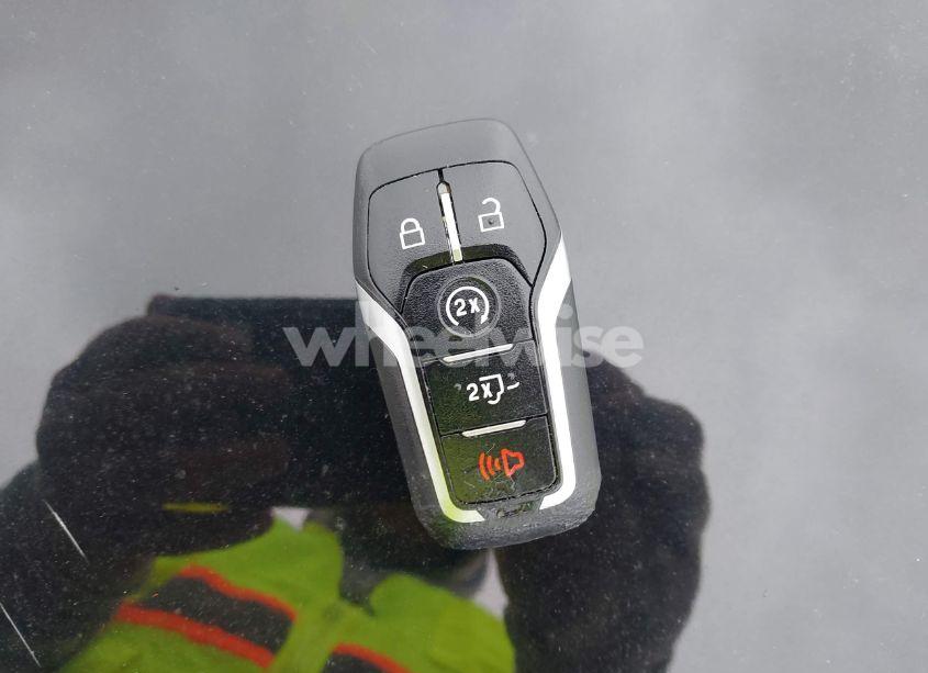 Photo 11 of 2015 Ford F-150 LARIAT (VIN 1FTEW1EG9FKD75026)