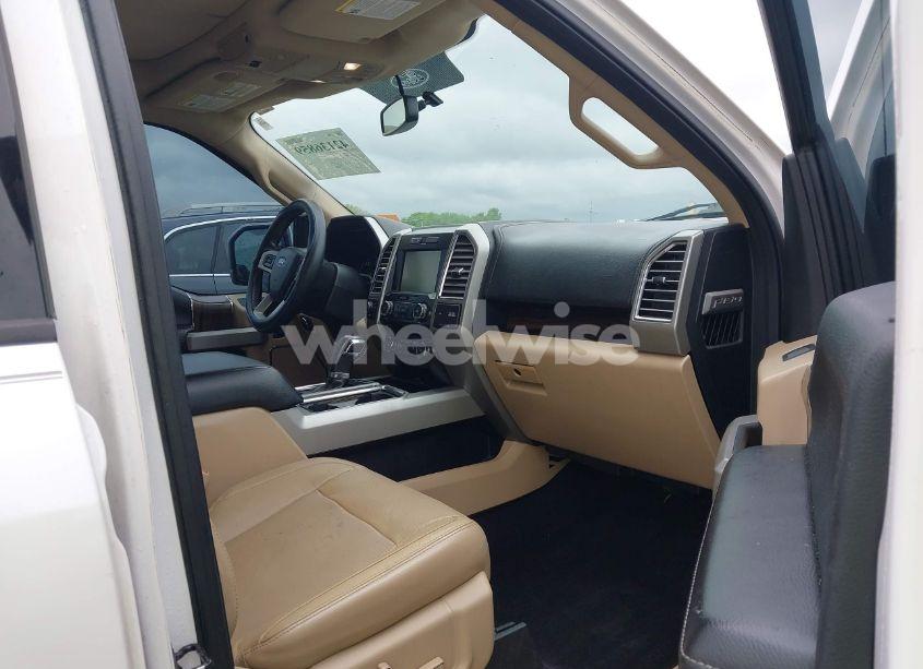 Photo 5 of 2015 Ford F-150 LARIAT (VIN 1FTEW1EG9FKD75026)