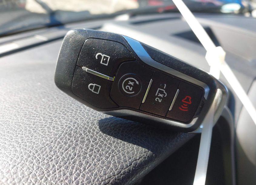 Photo 11 of 2016 Ford F-150 LARIAT (VIN 1FTEW1EG9GFD30694)