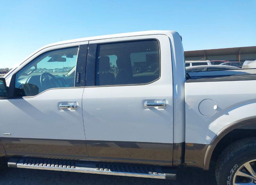 Photo 14 of 2017 Ford F-150 LARIAT (VIN 1FTEW1EG9HFB79969)