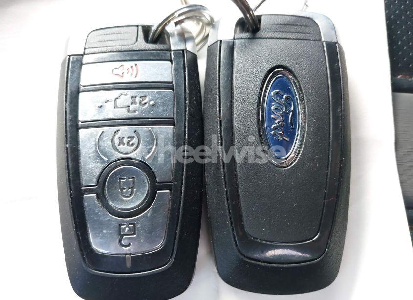 Photo 11 of 2018 Ford F-150 PLATINUM (VIN 1FTEW1EG9JFC62856)