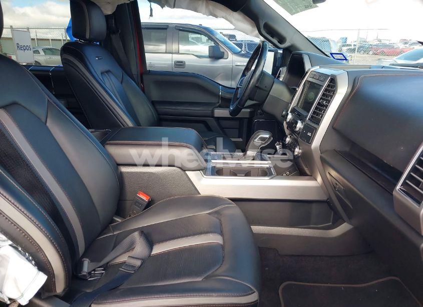 Photo 5 of 2018 Ford F-150 PLATINUM (VIN 1FTEW1EG9JFC62856)