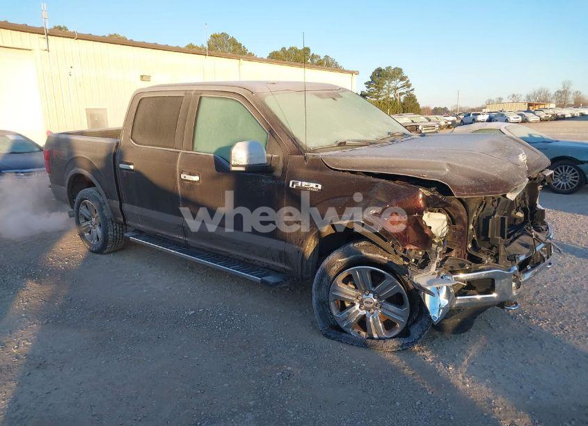 2018 Ford F-150 LARIAT (VIN 1FTEW1EG9JKC67417) main photo