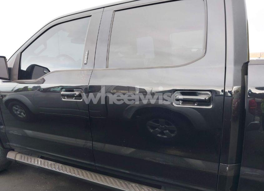 Photo 15 of 2018 Ford F-150 XLT (VIN 1FTEW1EG9JKD69543)