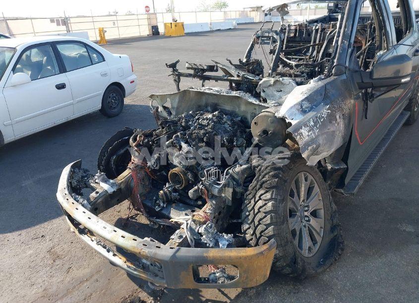 Photo 6 of 2016 Ford F-150 LARIAT (VIN 1FTEW1EGXGFC18907)