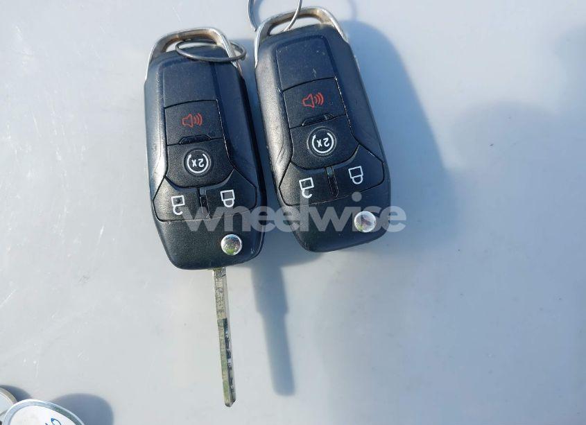 Photo 11 of 2016 Ford F-150 XLT (VIN 1FTEW1EGXGKE32822)