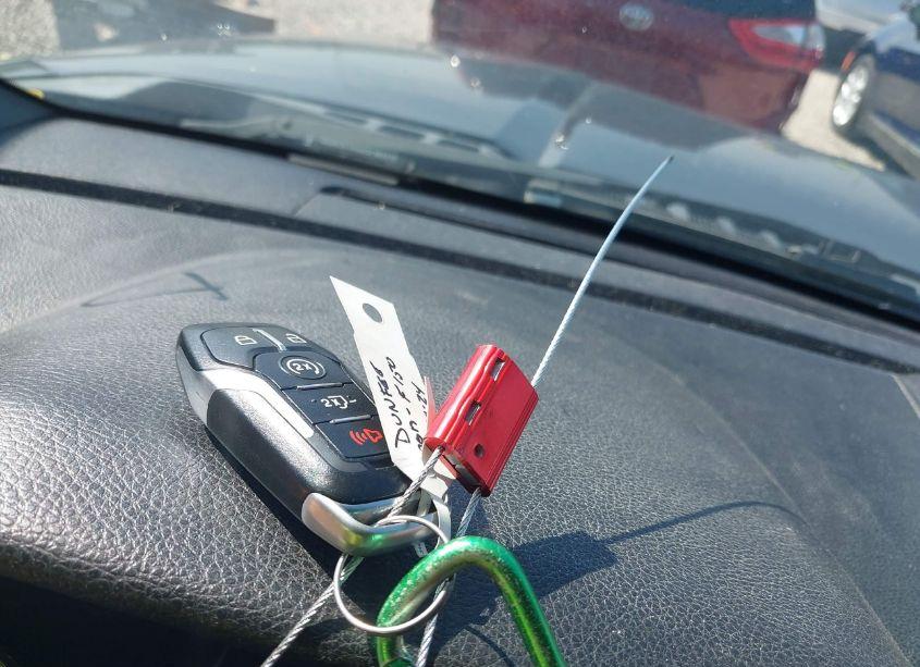 Photo 11 of 2017 Ford F-150 LARIAT (VIN 1FTEW1EGXHFA59033)