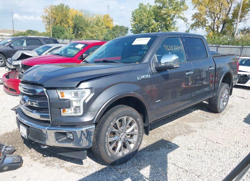 Photo 2 of 2017 Ford F-150 LARIAT (VIN 1FTEW1EGXHFA59033)
