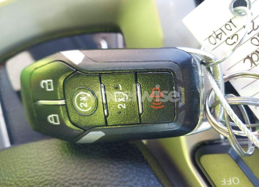 Photo 11 of 2017 Ford F-150 LARIAT (VIN 1FTEW1EGXHFB19781)