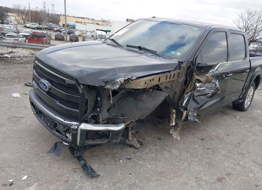 Photo 6 of 2017 Ford F-150 PLATINUM (VIN 1FTEW1EGXHFB60296)