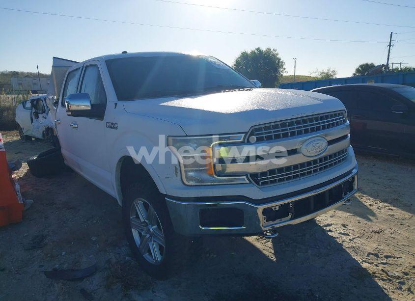 2018 Ford F-150 LARIAT (VIN 1FTEW1EGXJKD13983) main photo