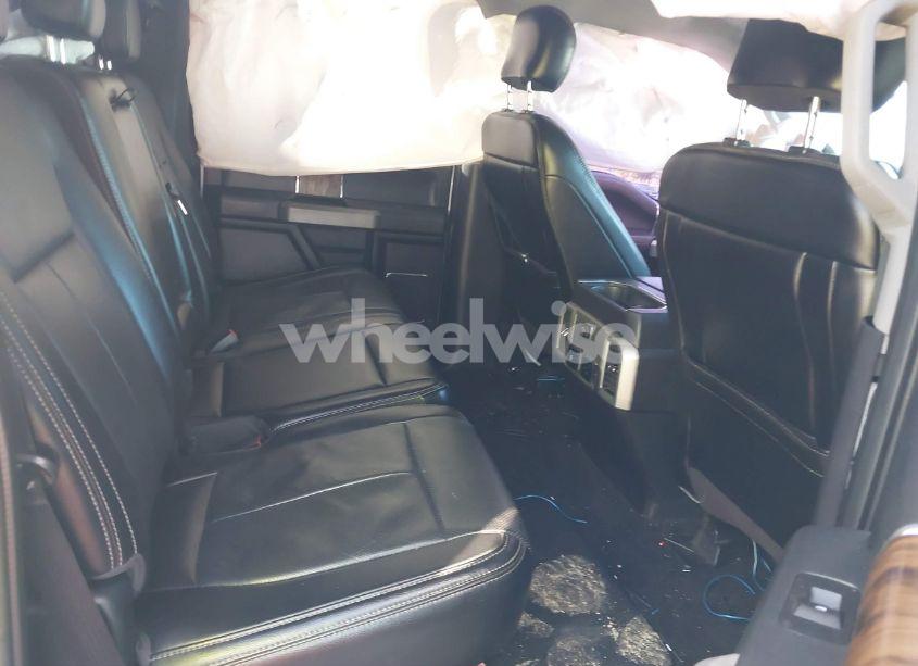 Photo 8 of 2018 Ford F-150 LARIAT (VIN 1FTEW1EGXJKD13983)