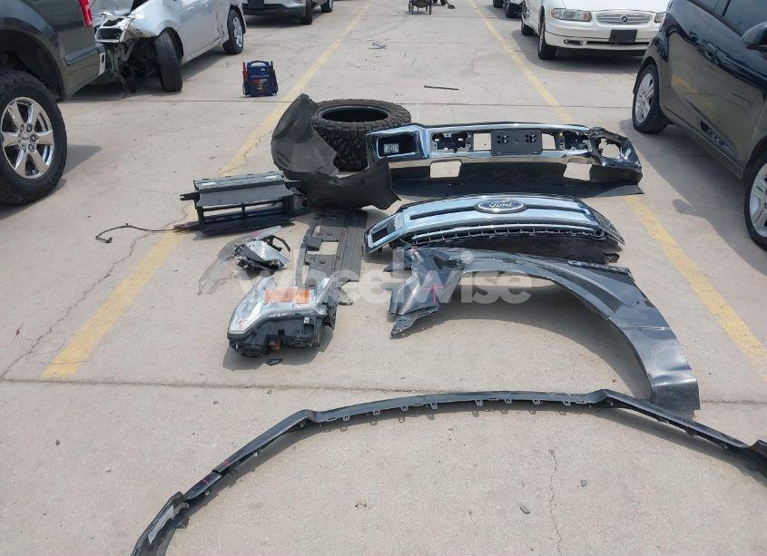 Photo 12 of 2018 Ford F-150 XLT (VIN 1FTEW1EGXJKD18696)