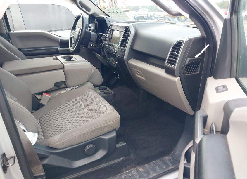 Photo 5 of 2018 Ford F-150 XLT (VIN 1FTEW1EGXJKD46515)