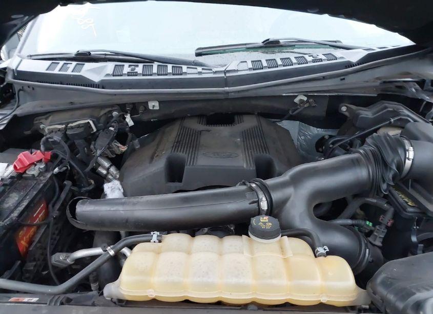 Photo 10 of 2018 Ford F-150 LARIAT (VIN 1FTEW1EGXJKD60933)