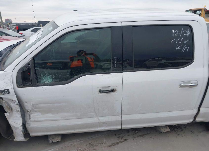 Photo 14 of 2018 Ford F-150 XLT (VIN 1FTEW1EGXJKD66571)