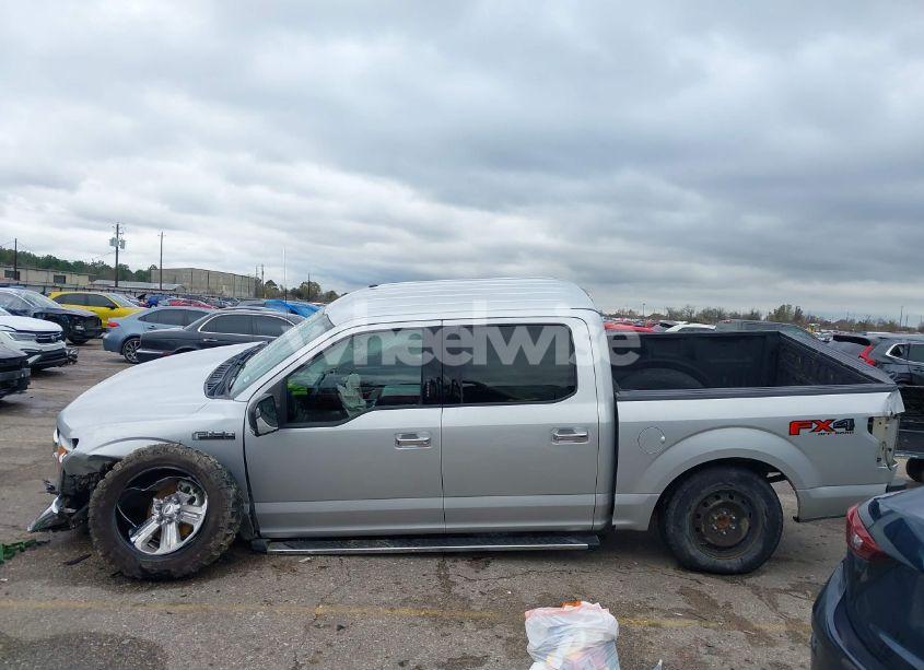 Photo 13 of 2018 Ford F-150 XLT (VIN 1FTEW1EGXJKF03461)