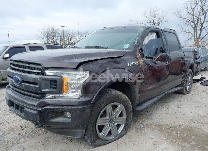 Photo 2 of 2018 Ford F-150 XLT (VIN 1FTEW1EGXJKF67158)