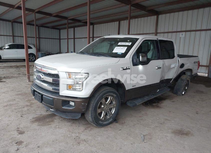 Photo 2 of 2015 Ford F-150 LARIAT (VIN 1FTEW1EP0FFB33802)