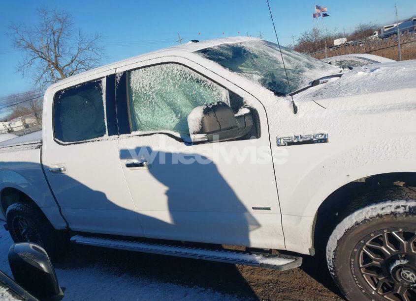 Photo 13 of 2016 Ford F-150 XLT (VIN 1FTEW1EP0GKF15160)