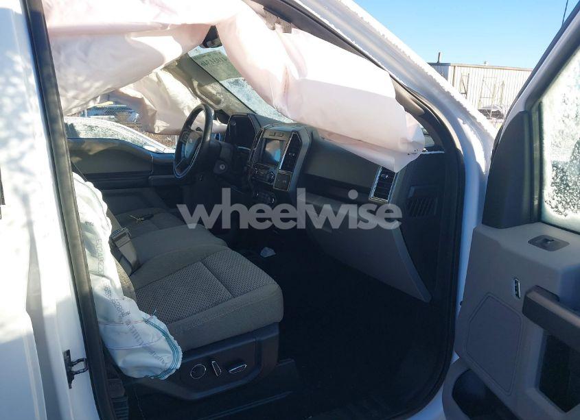 Photo 5 of 2016 Ford F-150 XLT (VIN 1FTEW1EP0GKF15160)