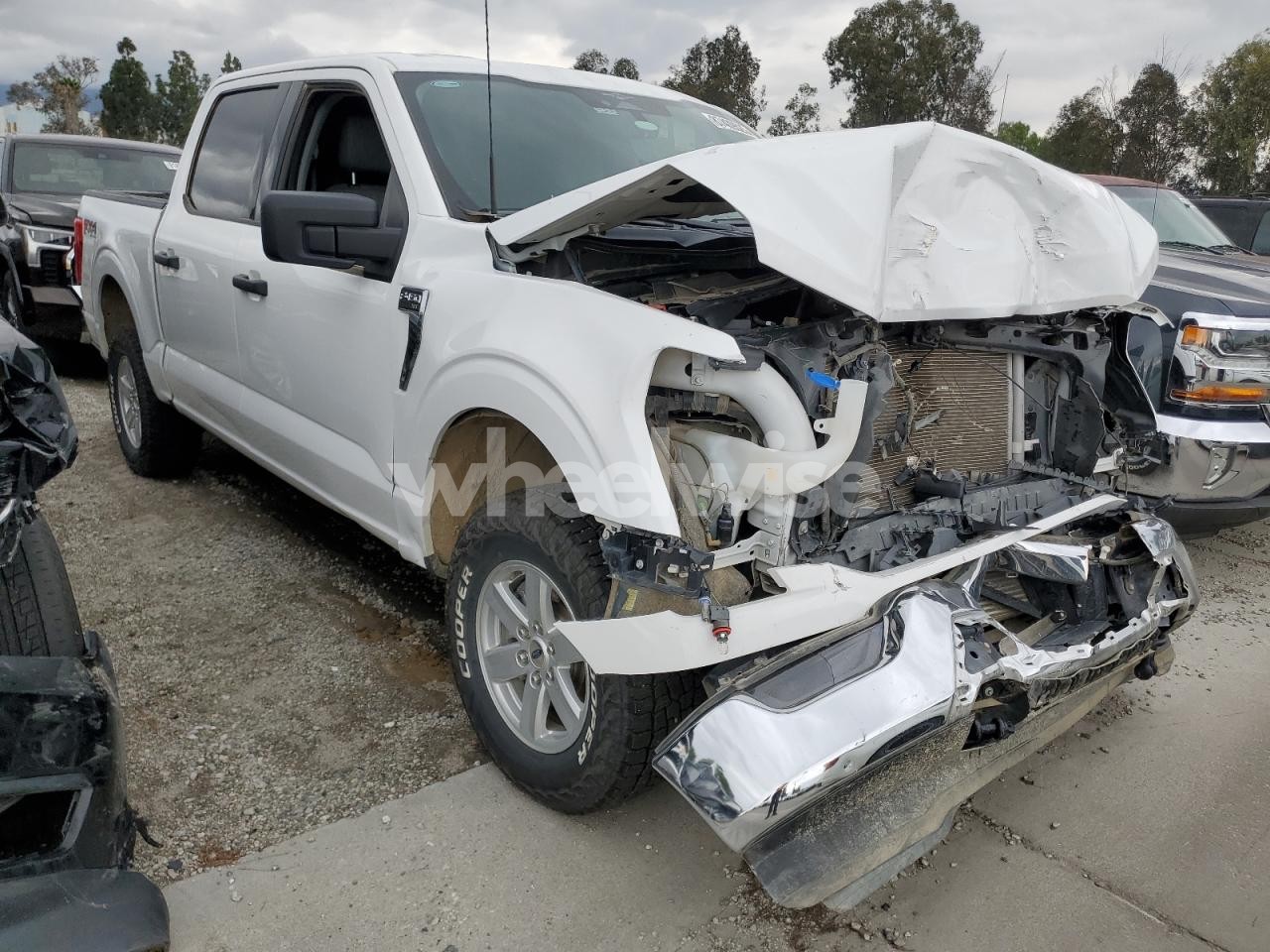 Photo 4 of 2023 FORD F150 SUPERCREW (VIN 1FTEW1EP0PKE11803)