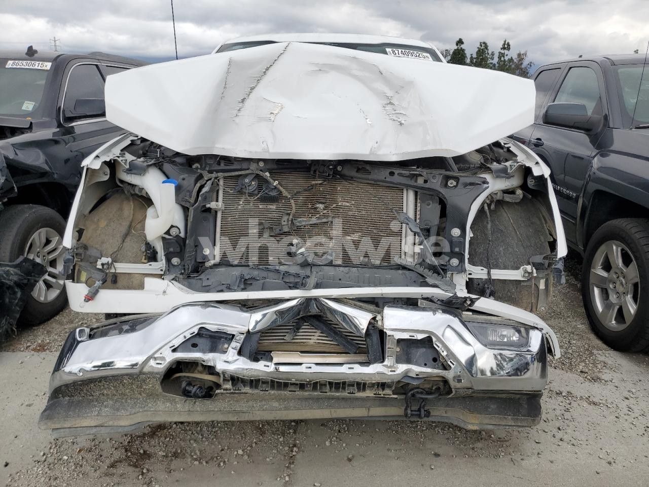 Photo 5 of 2023 FORD F150 SUPERCREW (VIN 1FTEW1EP0PKE11803)